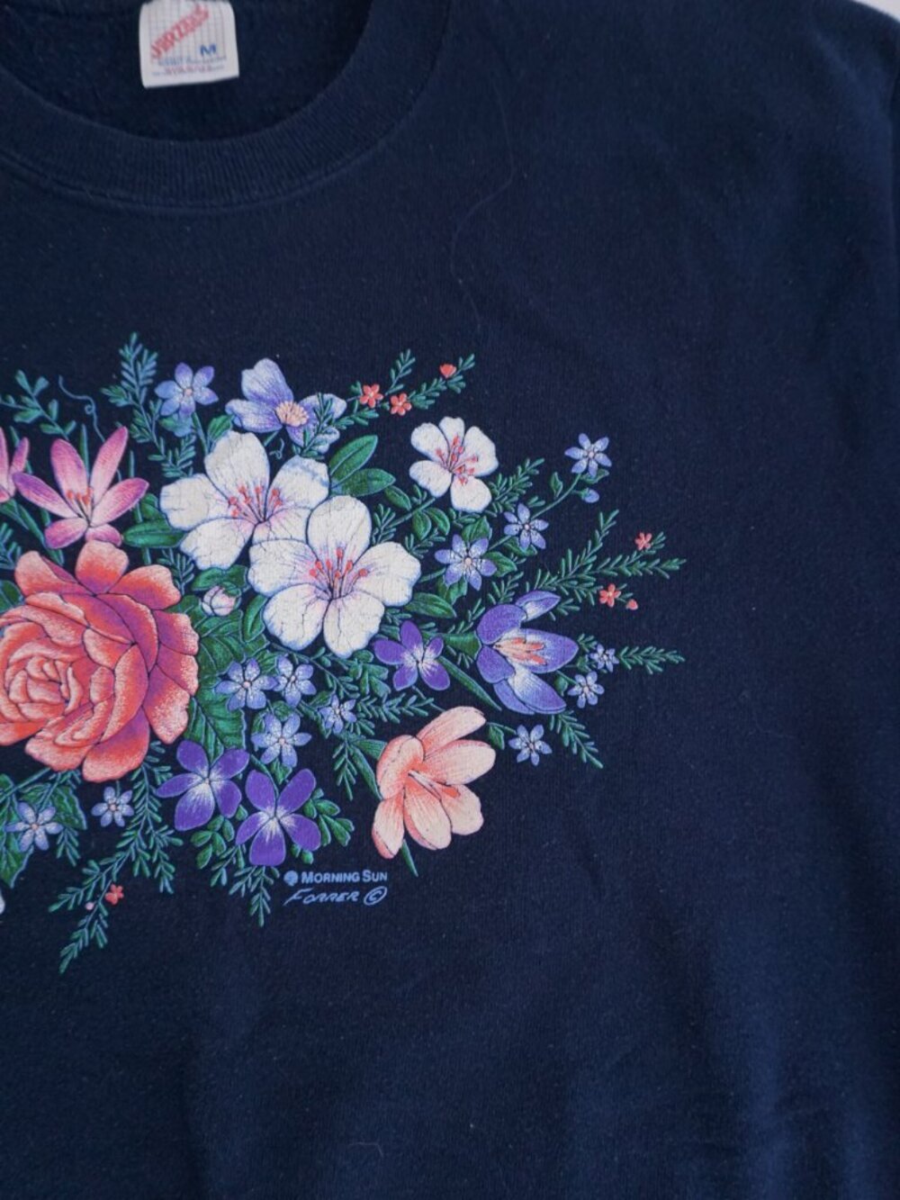 Vintage Jerzees Navy Floral Rose Garden Graphic Sweatshirt Cottagecore M - Picture 9 of 10